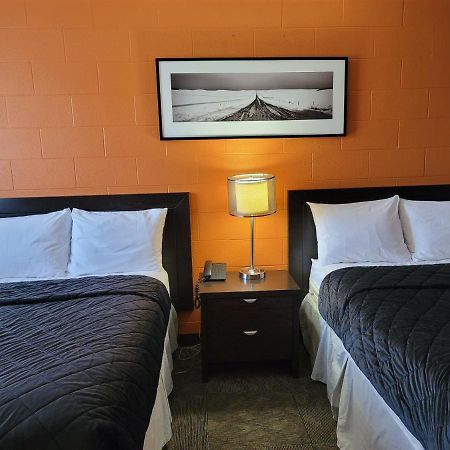 Roadking Inns Motel 卡加利 外观 照片