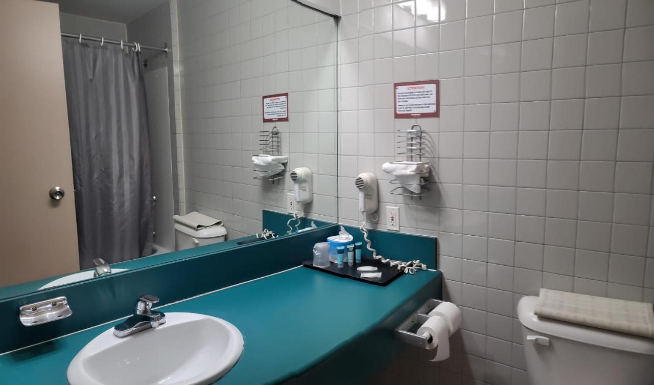 Roadking Inns Motel 卡加利 外观 照片